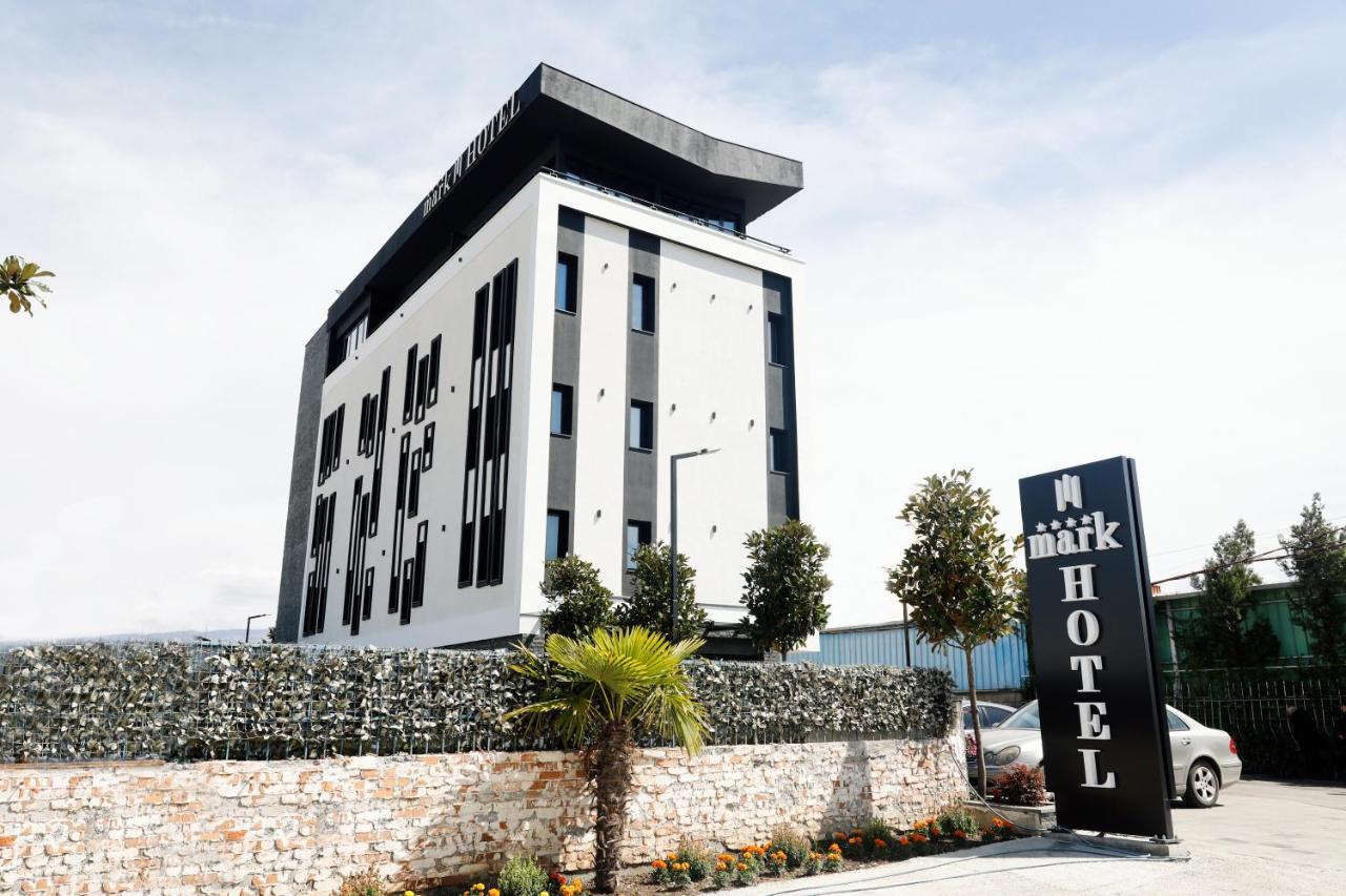 Mark Hotel Tirana Bërxull Kültér fotó
