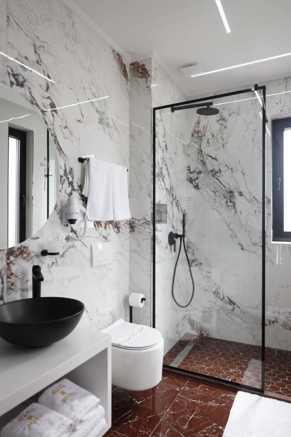 Mark Hotel Tirana Bërxull Kültér fotó